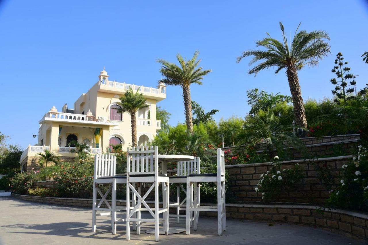Man Singh Hotel And Resorts Jhalawar Exteriör bild
