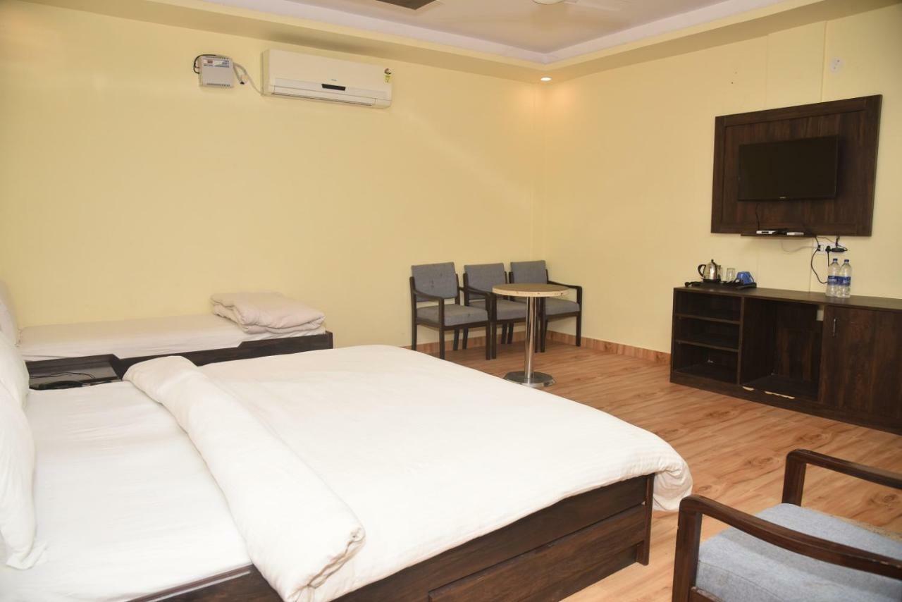 Man Singh Hotel And Resorts Jhalawar Exteriör bild